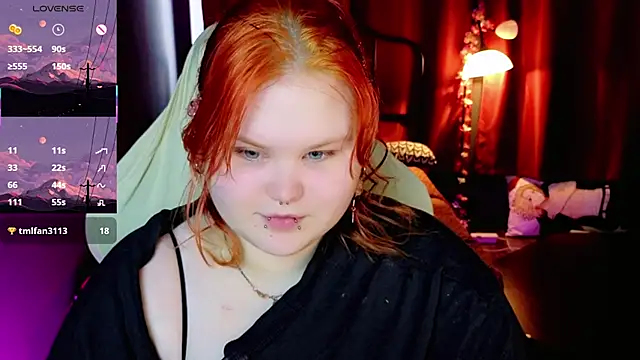 fillisfox  online show from 04.21.26