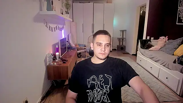 Snapshot of Bear_Beer130 chatting on 11.10.25 Bear Beer130 online show from 11.10.25