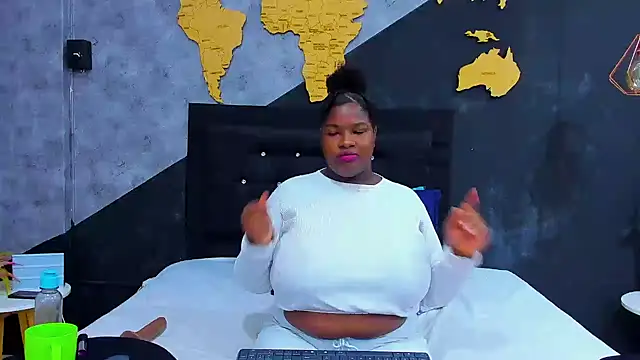 Maiam  Rossi online show from 10.07.25