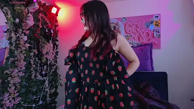 MiaVelvetDoll online show from 02.26.26