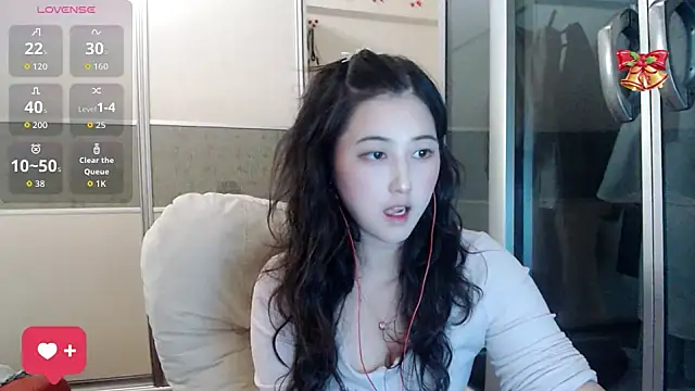Snapshot of xx9938 chatting on 10.22.25 xx9938 online show from 10.22.25