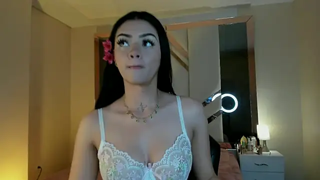 EmmaStonns online show from 11.10.25