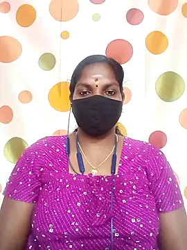 Snapshot of Tamil_Abinaya chatting on 09.30.25 Tamil Abinaya online show from 09.30.25