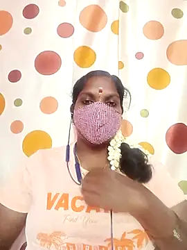 Snapshot of Tamil_Abinaya chatting on 10.12.25 Tamil Abinaya online show from 10.12.25