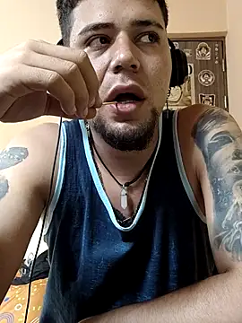 Juuaanp3 online show from 12.22.25