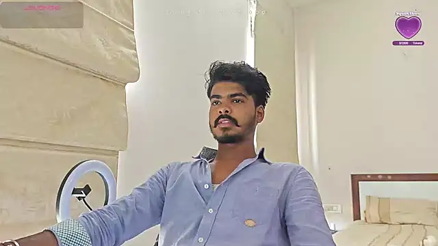 Snapshot of mrbuddy85 chatting on 10.04.25 mrbuddy85 online show from 10.04.25