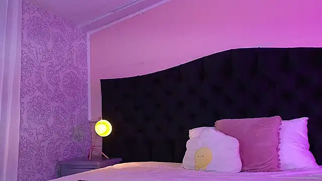 Hada Blue online show from 03.17.26