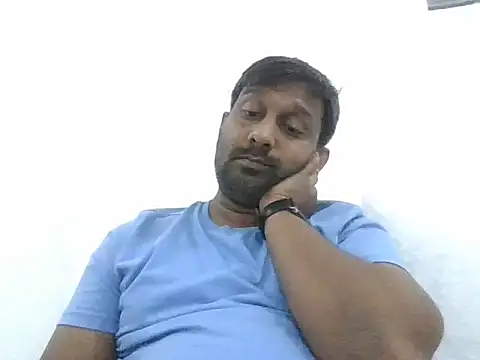 Snapshot of Chathutharu chatting on 11.22.25 Chathutharu online show from 11.22.25