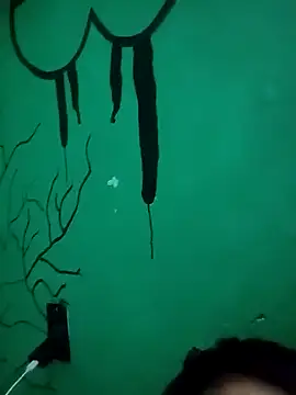 Snapshot of carlo20n chatting on 11.27.25 carlo20n online show from 11.27.25