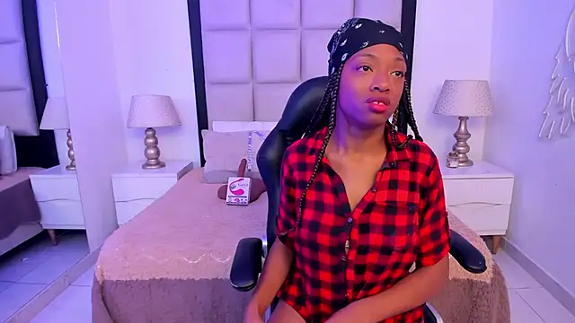 ElisabettaMonroy online show from 12.04.25