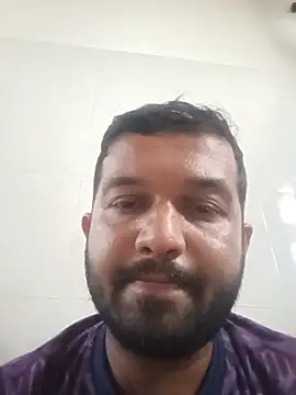 Snapshot of VJ17 chatting on 05.17.26 VJ17 online show from 05.17.26