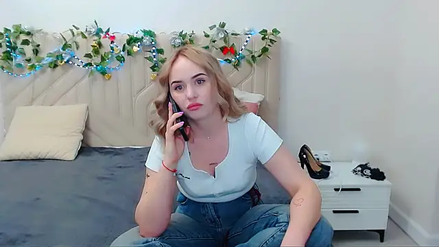 LiluMoon   online show from 04.29.26