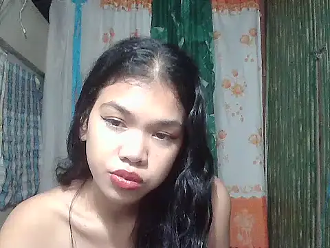 Snapshot of Sweetestsiner chatting on 02.01.26 Sweetestsiner online show from 02.01.26