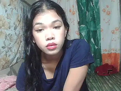 Snapshot of Sweetestsiner chatting on 02.14.26 Sweetestsiner online show from 02.14.26