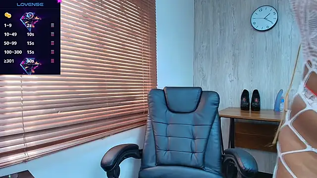 ArianaBeake online show from 09.08.25