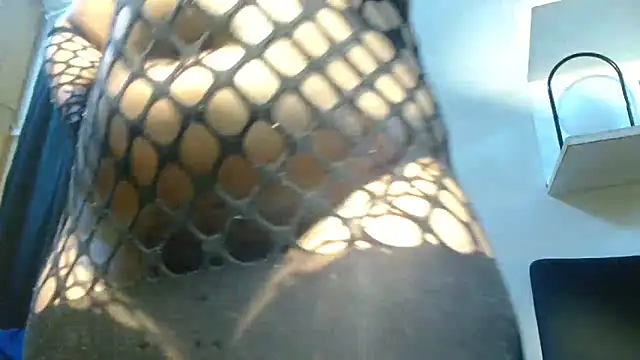 RoxyLuv77 online show from 09.28.25