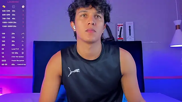 Leo Savage  online show from 11.21.25