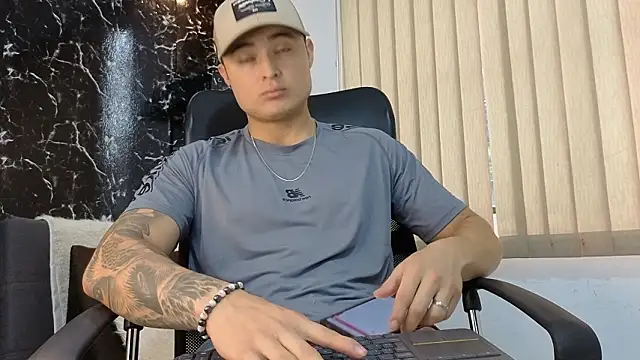 Alexander ferre online show from 02.04.26