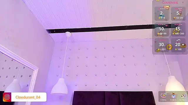 Snapshot of Cloedurant chatting on 06.17.26 Cloedurant online show from 06.17.26