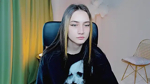 olivianorton online show from 09.17.25