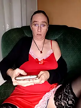 Snapshot of Sophierob1 chatting on 09.30.25 Sophierob1 online show from 09.30.25