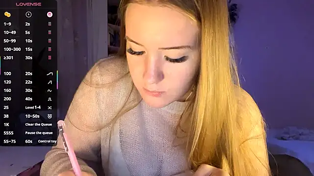 PandaFluff online show from 09.30.25