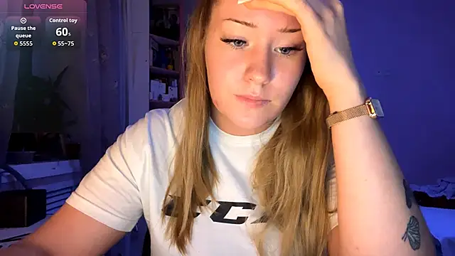 PandaFluff online show from 10.10.25