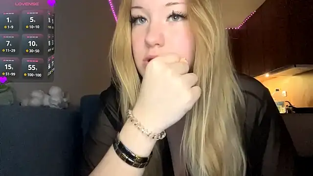 PandaFluff online show from 01.08.26