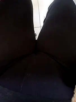 Snapshot of elisaelisa12 chatting on 10.19.25 elisaelisa12 online show from 10.19.25