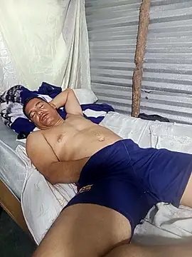 Snapshot of Franklin111230 chatting on 12.15.25 Franklin111230 online show from 12.15.25