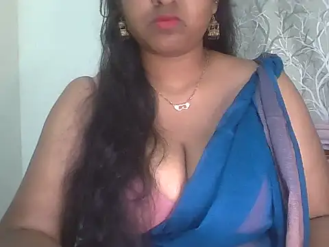 its me Rashmi online show from 02.18.26