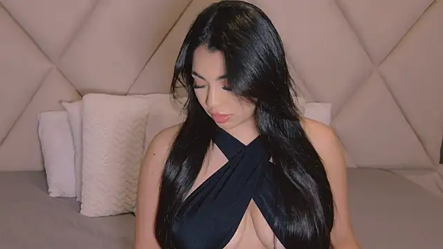 CharlotteeBrownn online show from 03.28.26