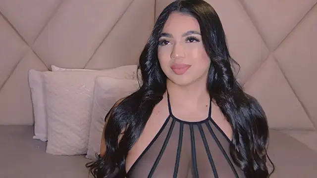 CharlotteeBrownn online show from 04.21.26