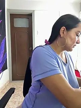 Rouse69  online show from 10.31.25