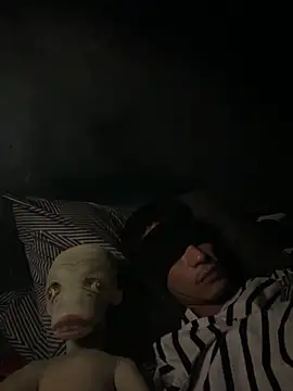 Snapshot of icefun1109 chatting on 11.23.25 icefun1109 online show from 11.23.25