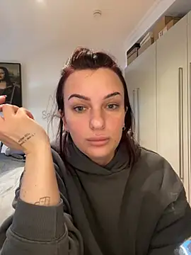 OliviaaFischer online show from 03.03.26