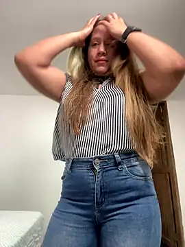 emma hot2006 online show from 11.19.25