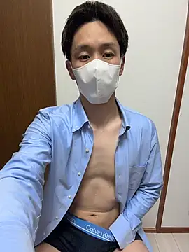 Snapshot of gHayato chatting on 03.31.26 gHayato online show from 03.31.26