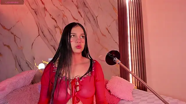 Emmiicute online show from 10.11.25