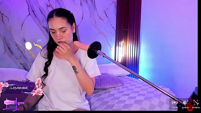 Emmiicute online show from 04.01.26