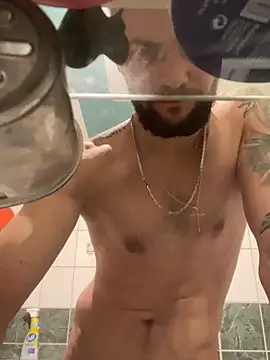 Snapshot of Mexxwell69 chatting on 11.11.25 Mexxwell69 online show from 11.11.25