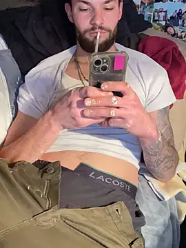 Snapshot of Mexxwell69 chatting on 12.02.25 Mexxwell69 online show from 12.02.25