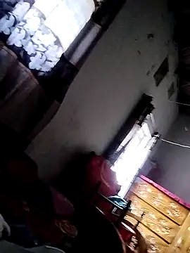 Snapshot of Nusrat-Q chatting on 09.21.25 Nusrat-Q online show from 09.21.25