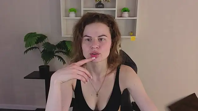 Wanda Gomez online show from 04.14.26