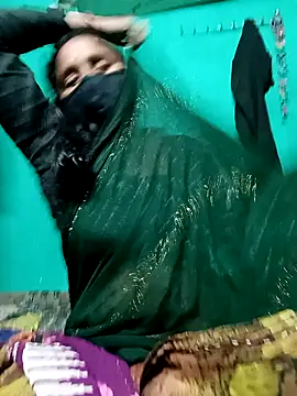 Snapshot of Cute_payalji chatting on 10.26.25 Cute payalji online show from 10.26.25