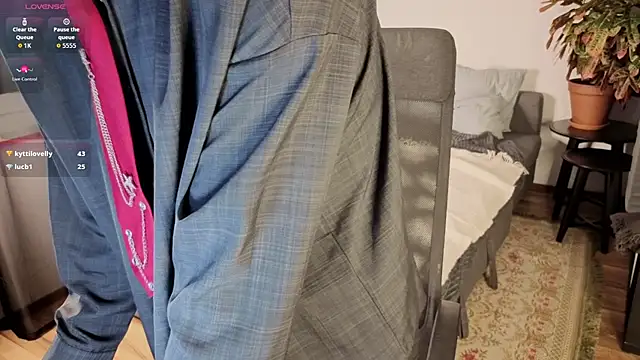 Your avatar online show from 03.10.26