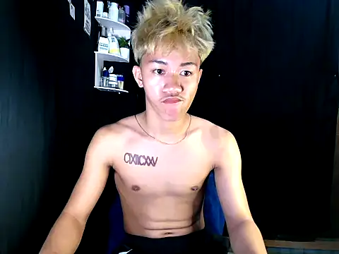 naughtyboyloy 0 online show from 12.01.25