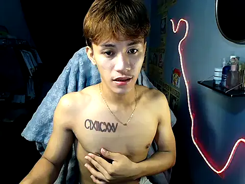 naughtyboyloy 0 online show from 07.19.26
