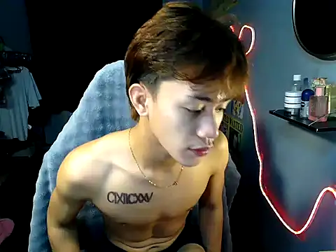 naughtyboyloy 0 online show from 07.22.26