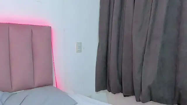 CandyAinsley online show from 09.24.25